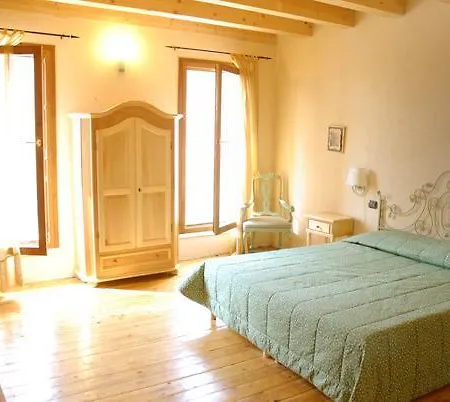 Farm stay Laquartasola