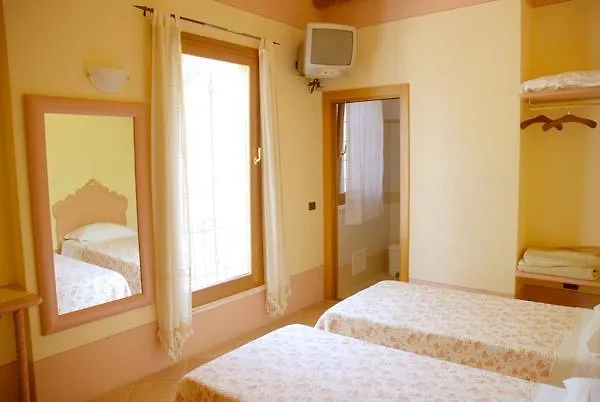 Laquartasola 农家乐 *